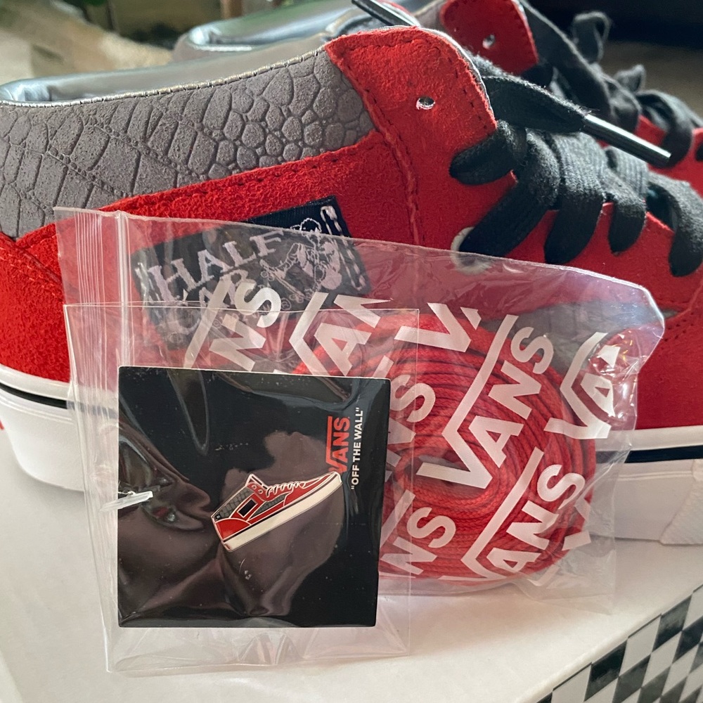Vans Family Exclusive Half Cab